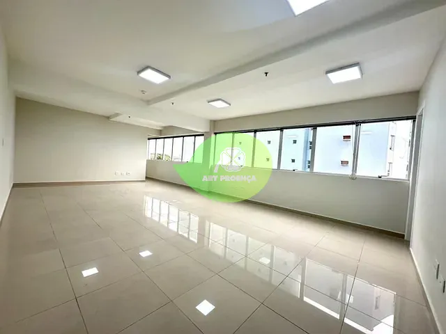 Sala com 113m², para alugar, no bairro Parque Campolim em Sorocaba