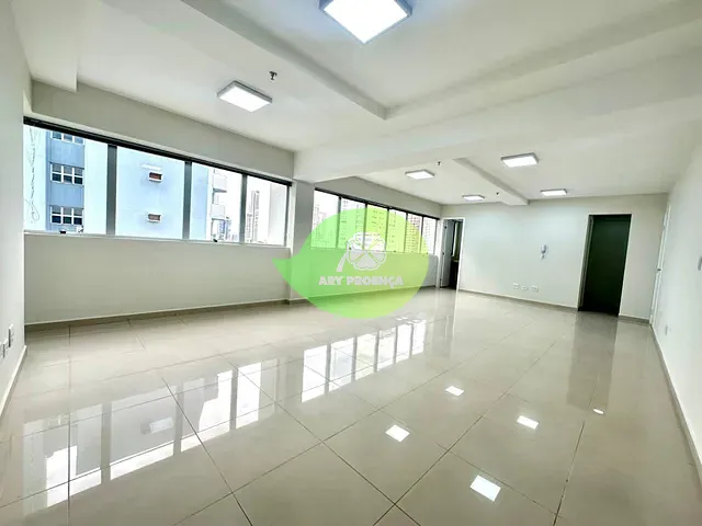 Sala com 113m², para alugar, no bairro Parque Campolim em Sorocaba