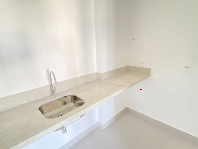 Sala para alugar, no bairro Bela Suiça em Londrina