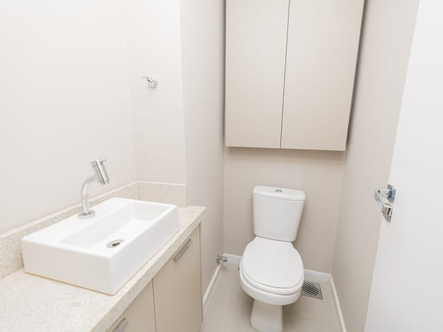 Sala com 31m², à venda ou para alugar, no bairro São Gonçalo em Pelotas