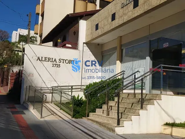 Sala com 55m², para alugar, no bairro Centro em Londrina
