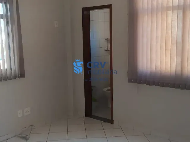 Sala com 55m², para alugar, no bairro Centro em Londrina