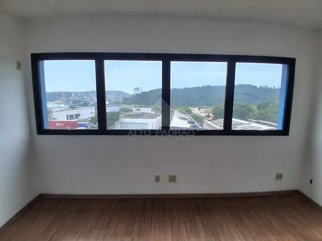 Sala com 19m², à venda, no bairro Vila Bocaina em Mauá