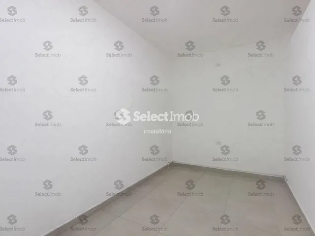 Sala com 53m², para alugar, no bairro Jardim Zaira em Mauá
