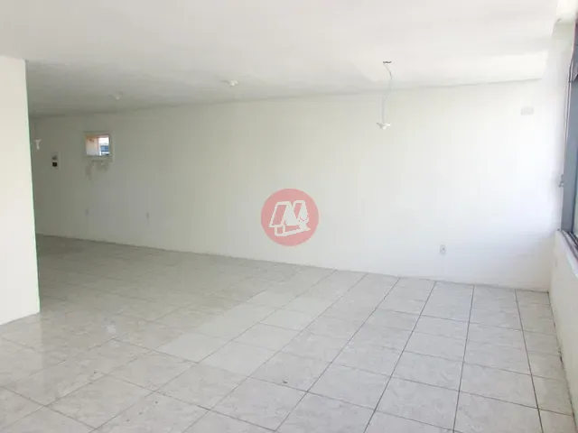 Sala com 78m², à venda ou para alugar, no bairro Centro em Porto Alegre