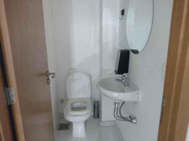 Foto do Sala - Sala para locação, Centro, Niterói, RJ | SelfSpin