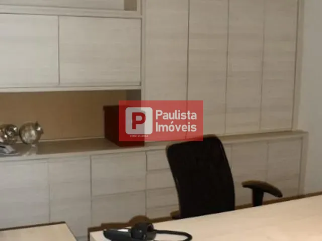 Sala à venda, no bairro Chácara Santo Antônio em São Paulo