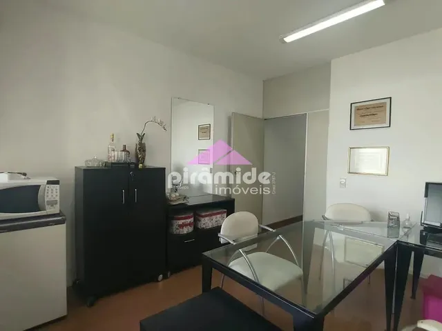 Sala com 10m², para alugar, no bairro Centro em São José Dos Campos