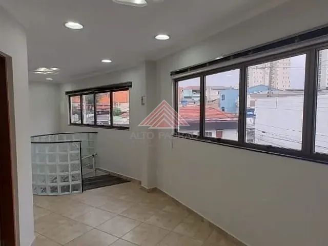 Sala com 120m², para alugar, no bairro Jardim Anchieta em Mauá
