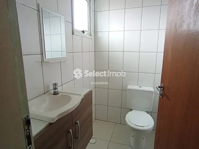 Sala com 35m², para alugar, no bairro Vila Bocaina em Mauá