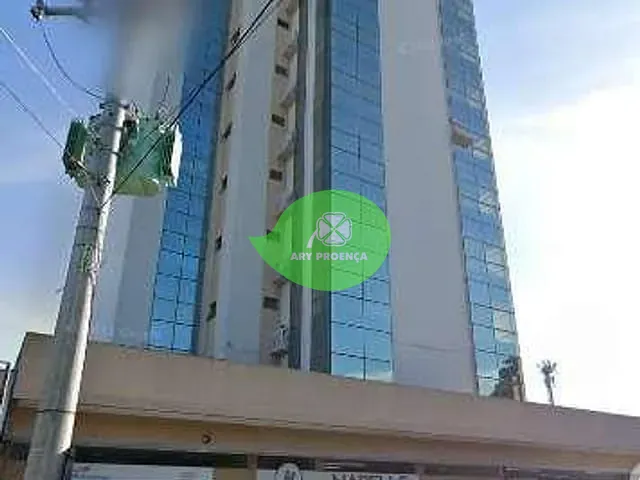 Sala à venda ou para alugar, no bairro Vila Trujillo em Sorocaba