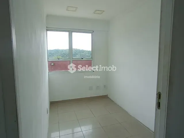 Sala com 70m², para alugar, no bairro Vila Bocaina em Mauá