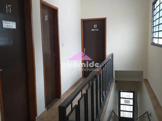 Sala com 25m², para alugar, no bairro Jardim Satélite em São José Dos Campos