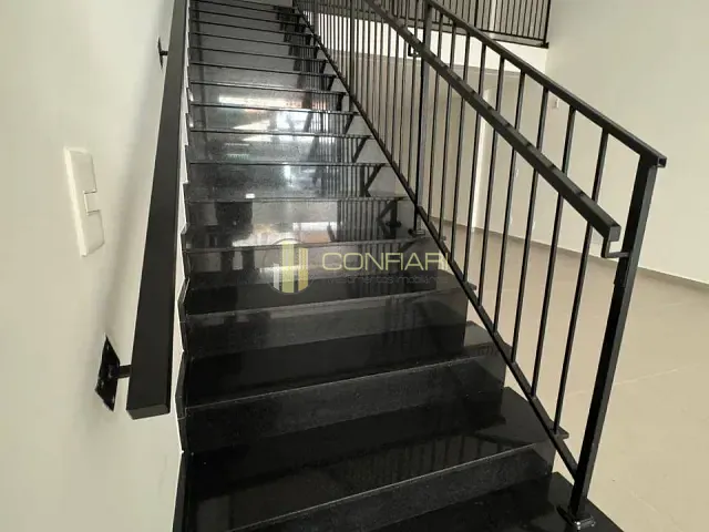Sala para alugar, no bairro meia praia em Itapema
