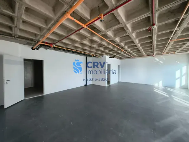 Sala com 81m², para alugar, no bairro Bela Suiça em Londrina