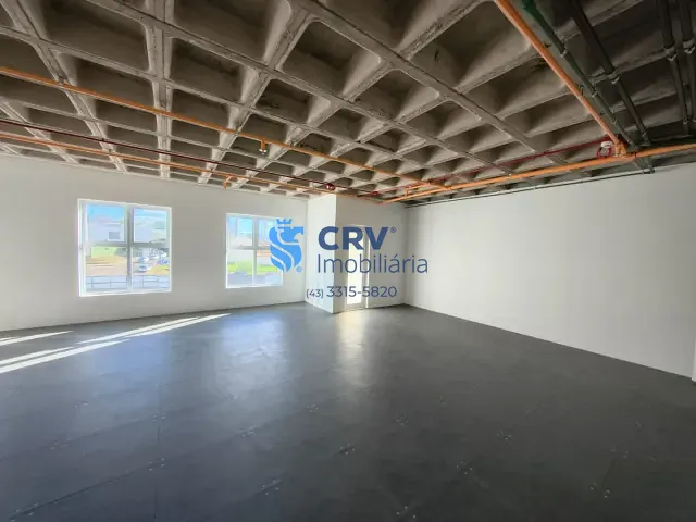 Sala com 81m², para alugar, no bairro Bela Suiça em Londrina