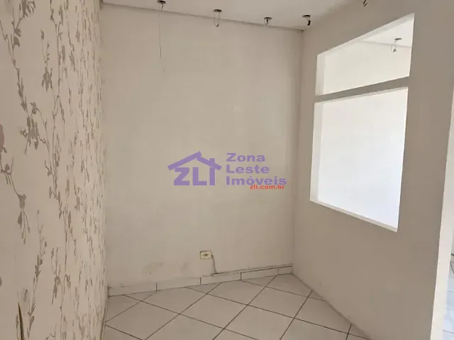 Sala com 15m², para alugar, no bairro Vila Gomes Cardim em São Paulo