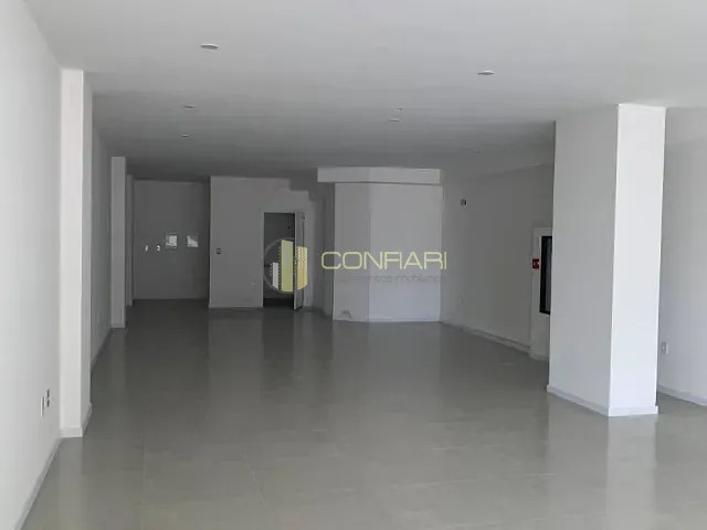Sala à venda, no bairro morretes em Itapema