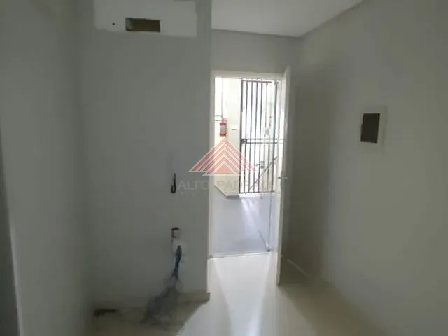 Sala com 60m², para alugar, no bairro Matriz em Mauá
