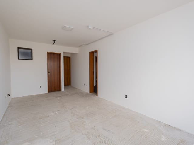 Sala à venda, no bairro Centro em Pelotas