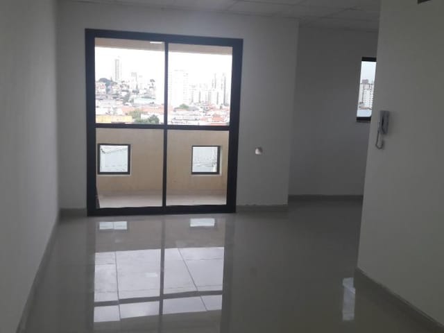 Sala com 38m², à venda, no bairro Vila Carrão em São Paulo