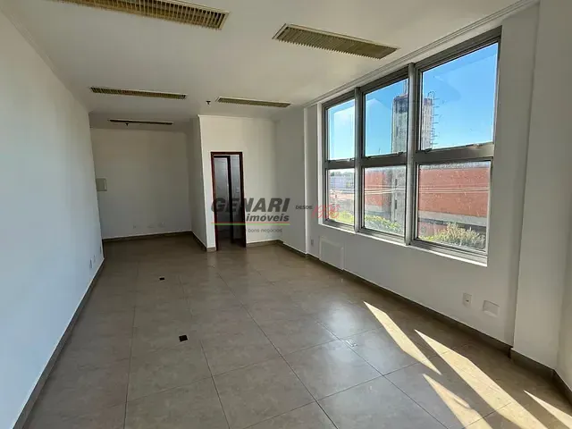 Sala com 59m², para alugar, no bairro Centro em Indaiatuba