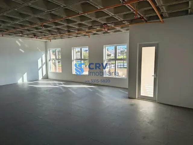 Sala com 81m², para alugar, no bairro Bela Suiça em Londrina