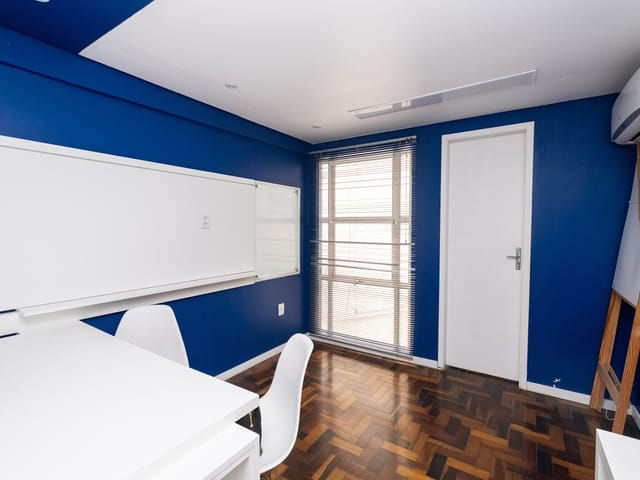 Sala para alugar, no bairro Centro em Pelotas