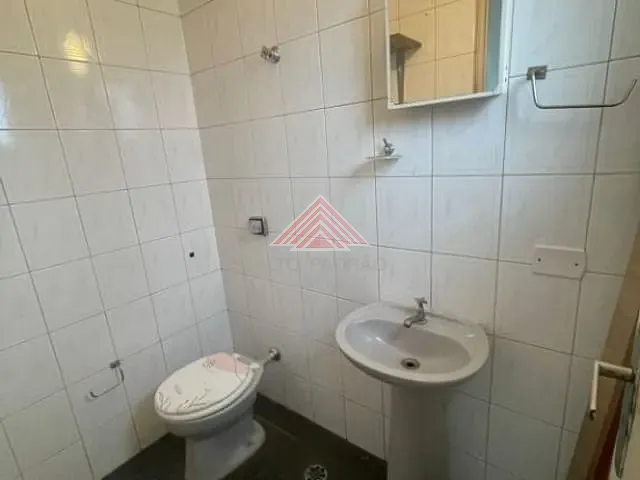 Sala com 30m², para alugar, no bairro Matriz em Mauá