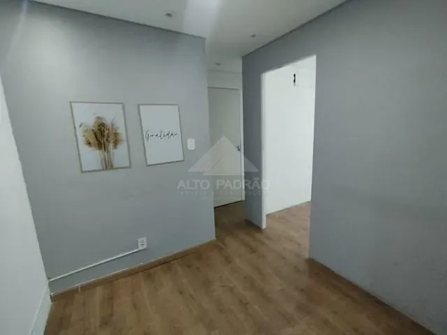 Sala com 26m², à venda, no bairro Vila Bocaina em Mauá