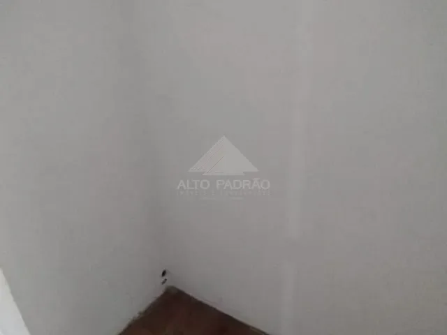 Sala com 26m², à venda, no bairro Vila Bocaina em Mauá