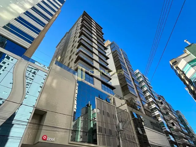 Sala para alugar, no bairro Meia praia em Itapema