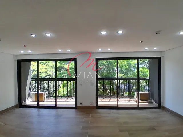 Sala à venda ou para alugar, no bairro Butantã em São Paulo