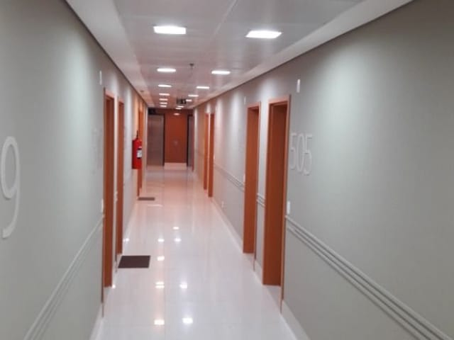Sala com 74m², à venda, no bairro Tamboré em Santana de Parnaíba