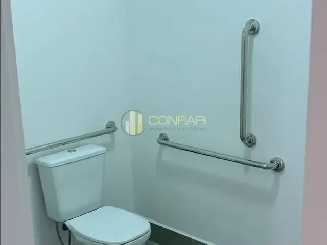 Sala para alugar, no bairro Pereque em Porto Belo