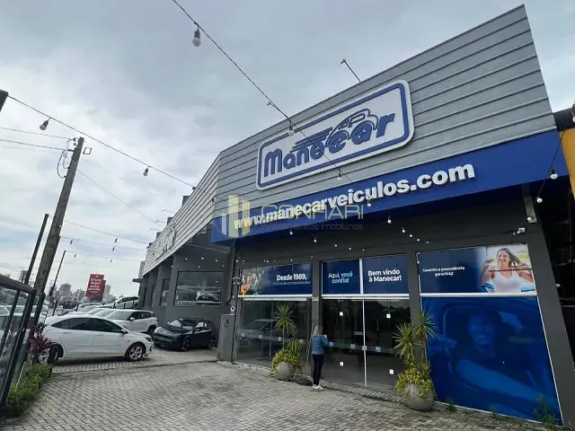 Sala para alugar, no bairro Pereque em Porto Belo
