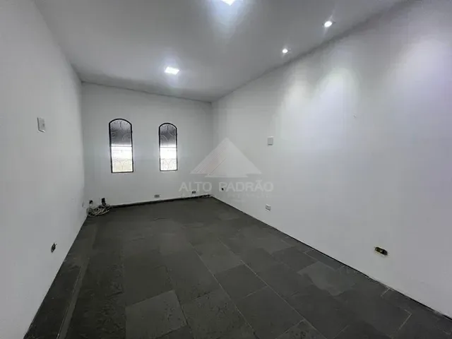 Sala com 500m², para alugar, no bairro Vila Bocaina em Mauá