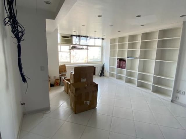 Sala com 40m², à venda, no bairro Cidade Ariston Estela Azevedo em Carapicuíba