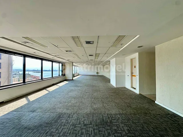 Sala para alugar, no bairro Centro em Rio de Janeiro