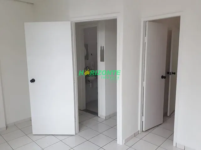 Sala com 36m², para alugar, no bairro Parque Residencial Aquarius em São José dos Campos
