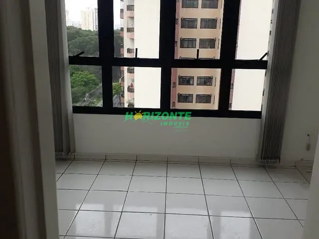 Sala com 36m², para alugar, no bairro Parque Residencial Aquarius em São José dos Campos
