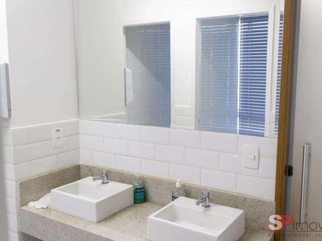 Sala com 333m², à venda ou para alugar, no bairro Bela Vista em São Paulo