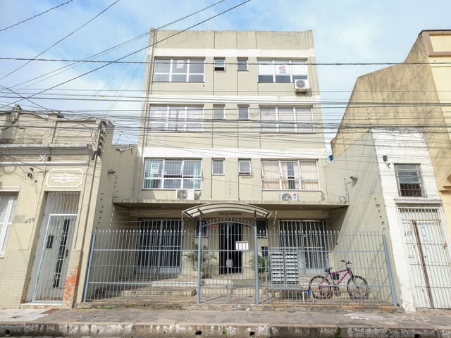 Sala para alugar, no bairro Centro em Pelotas