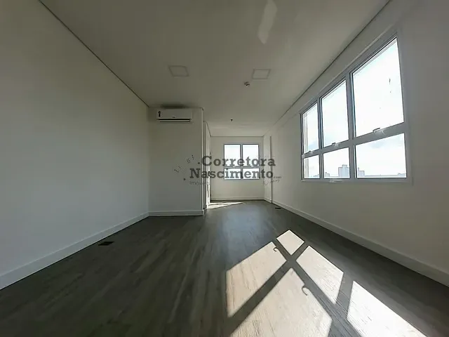 Sala com 232m², à venda ou para alugar, no bairro Centro em Jacareí