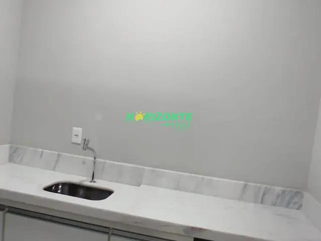 Sala com 28m², para alugar, no bairro Urbanova em São José dos Campos