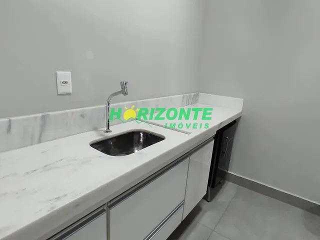 Sala com 28m², para alugar, no bairro Urbanova em São José dos Campos