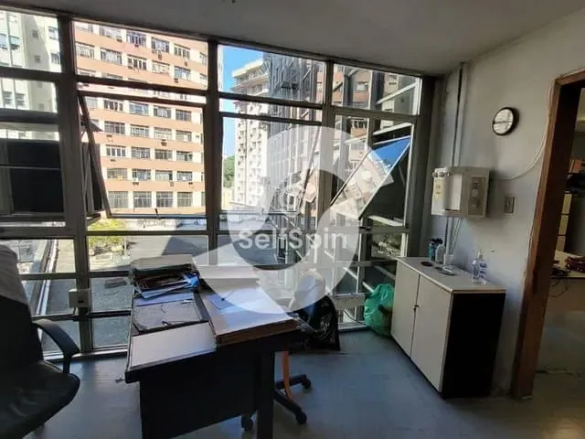 Sala para alugar, no bairro Centro em Niterói
