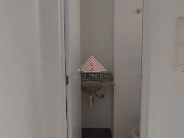 Sala com 32m², à venda, no bairro Vila Bocaina em Mauá