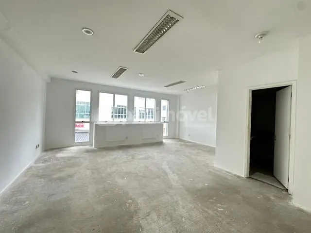Sala com 51m², para alugar, no bairro Barra da Tijuca em Rio de Janeiro