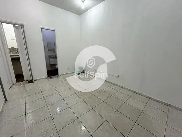 Sala para alugar, no bairro Centro em Niterói